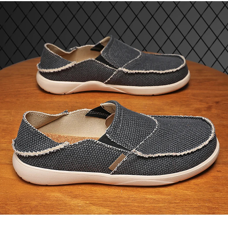 CHIROM SUPPLY Men's Comfortable Lightweight Slip-On Flat Shoes