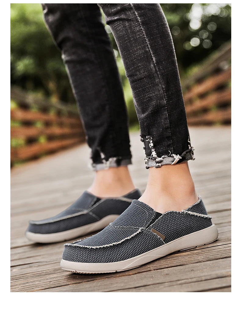 CHIROM SUPPLY Men's Comfortable Lightweight Slip-On Flat Shoes