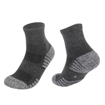 CHIROM SUPPLY 6 pairs Men's Outdoor Sports Thickened Bottomed Sweat-absorbing Short Tube Running Socks.